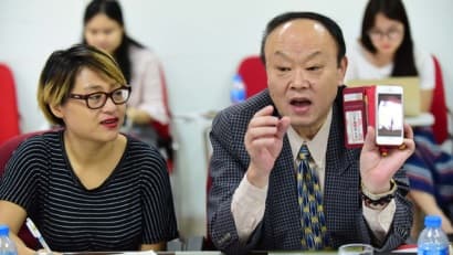 Tran Han News hamburger article cover